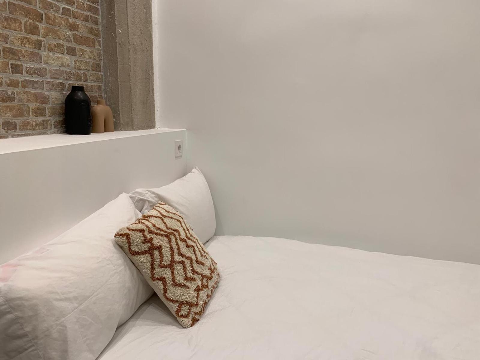 Valencia Beach Rooms Room photo